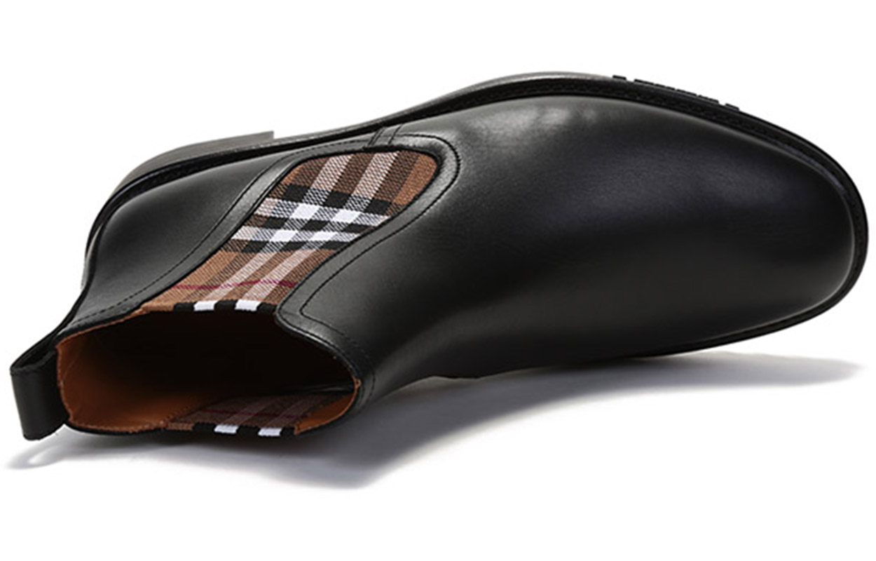 Purchase 버버리 체크 발목 부츠 (검정/갈색) 80452441