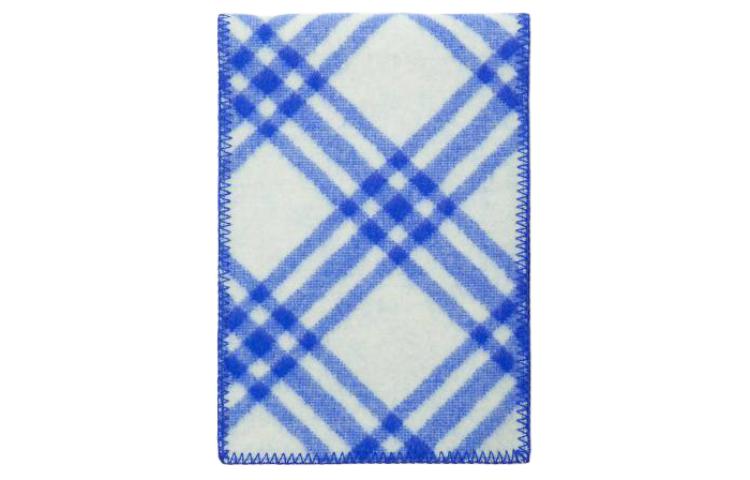 Shop Burberry 字母Logo羊毛圍巾 男女款情侶款 藍色 80796031