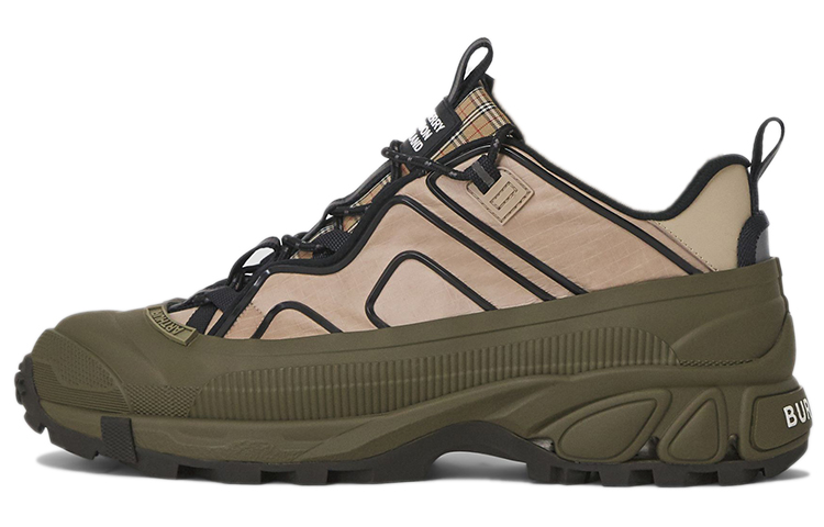Burberry Arthur 'Beige Check'