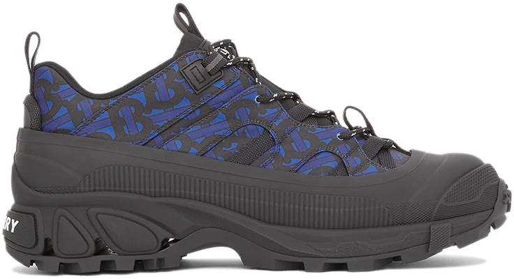 Burberry Arthur 'Monograma Negro' 80481661 Order Burberry Arthur 'Monograma Negro' 80481661