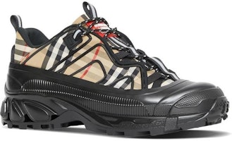 博柏利Arthur低帮‘棕黑’ 80569211 Order 博柏利Arthur低帮‘棕黑’ 80569211