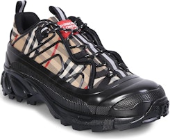 博柏利Arthur低帮‘棕黑’ 80569211 Lookbook 博柏利Arthur低帮‘棕黑’ 80569211