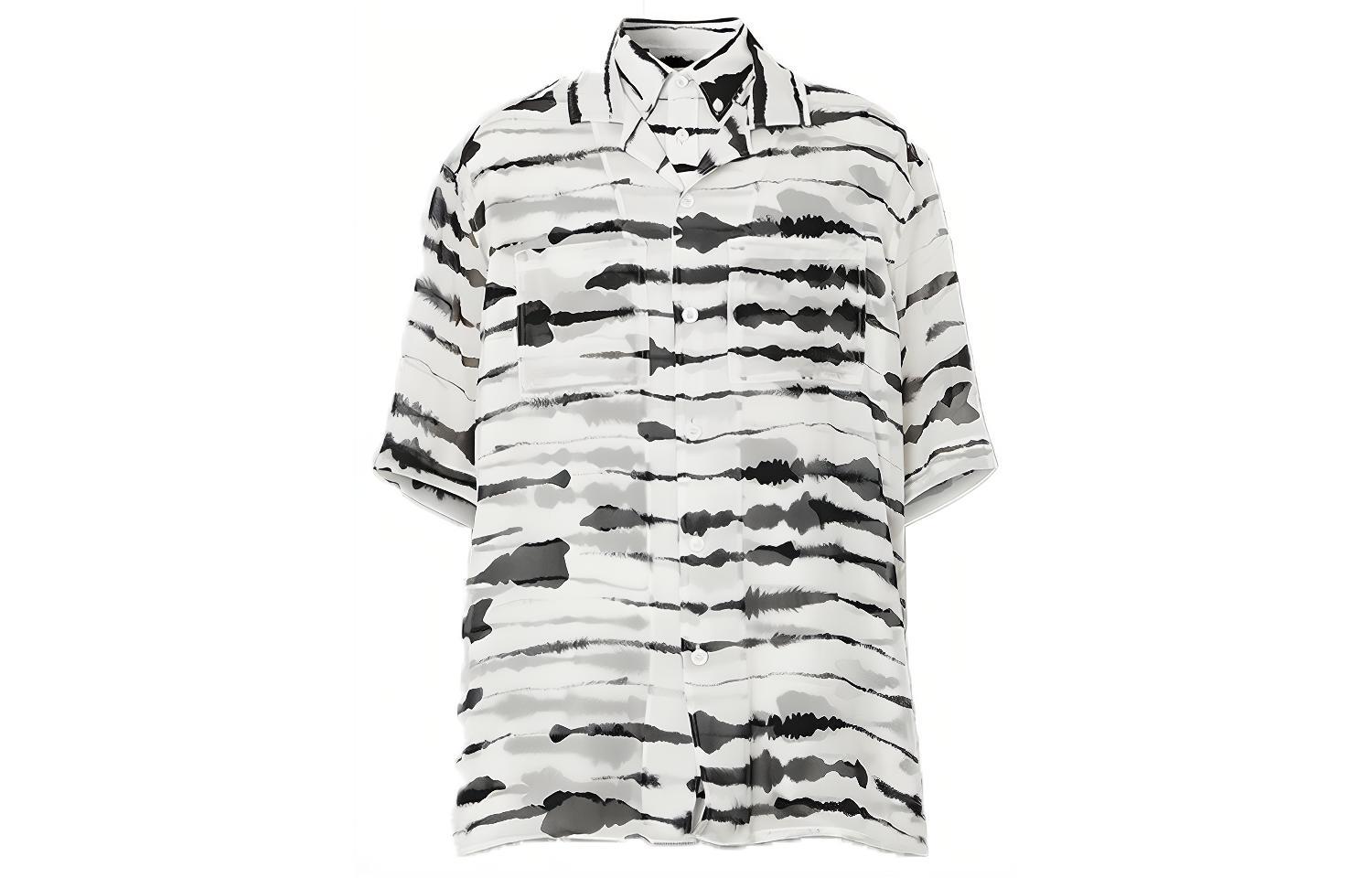 Order Camisa Burberry Manga Corta Rayas Blancas y Negras. 45630351