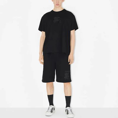 Burberry Black Casual Shorts with Logo and Equestrian Knight Design for Men. 80697681 Lookbook Burberry Black Casual Shorts with Logo and Equestrian Knight Design for Men. 80697681