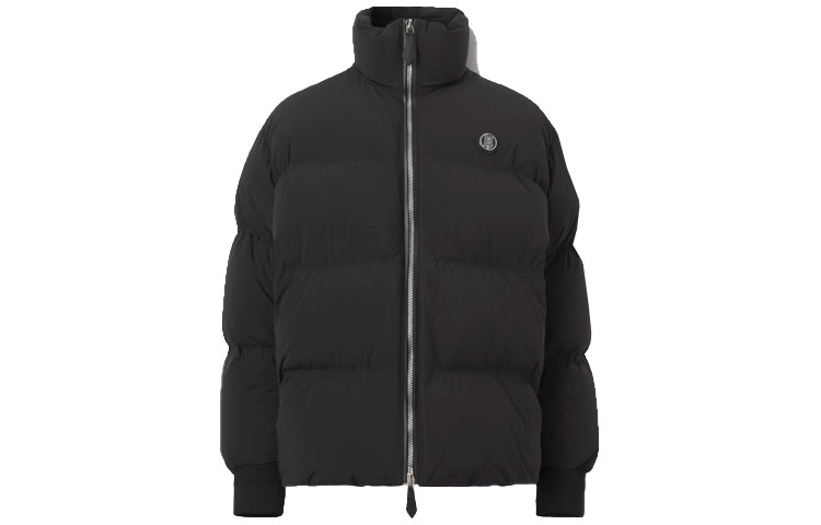 Burberry Black Down Jacket - Winter Warmth, Solid Color, High Collar Zip-Up. 80440621