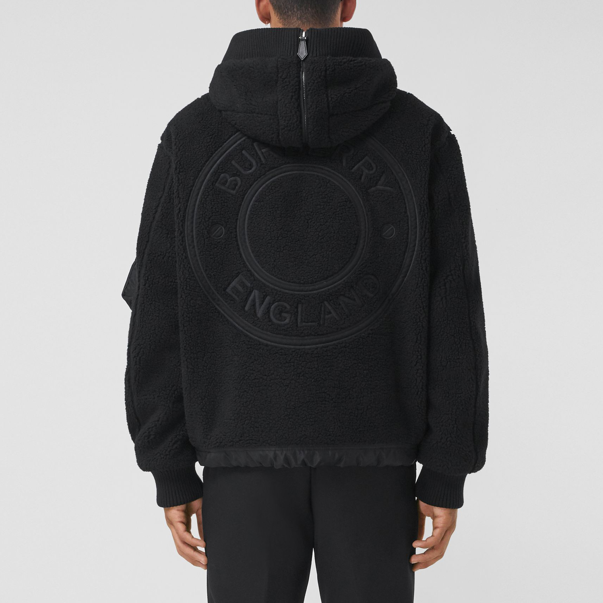 Burberry Black Hoodie with Logo Patchwork Design. 80477781 圖 5