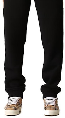 Burberry Seluar Jogger Rajut Hitam dengan Drawstring Gaya Santai. 80450131 Sizing Burberry Seluar Jogger Rajut Hitam dengan Drawstring Gaya Santai. 80450131