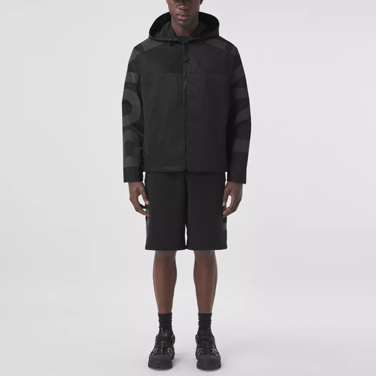 Burberry Black Letter Print Hooded Jacket. 80438581 圖 3