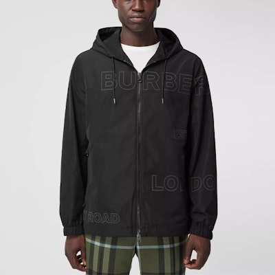 博柏利黑色Logo印花连帽拉链夹克 80368551 Lookbook 博柏利黑色Logo印花连帽拉链夹克 80368551