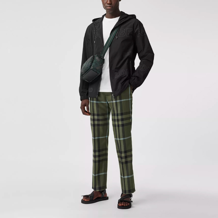 Purchase 博柏利黑色Logo印花连帽拉链夹克 80368551