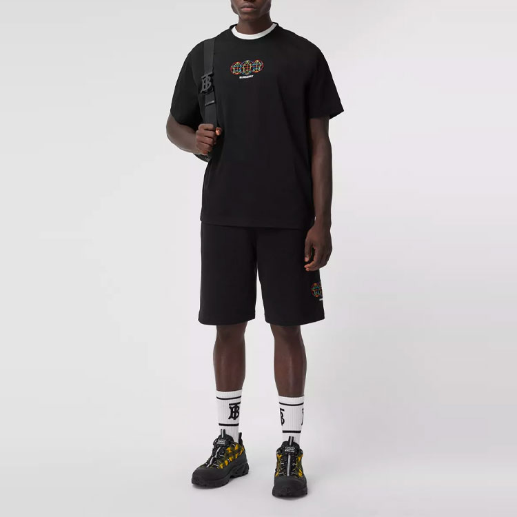 Purchase 버버리 블랙 루즈핏 티셔츠 자수 스피어 디자인 80370851