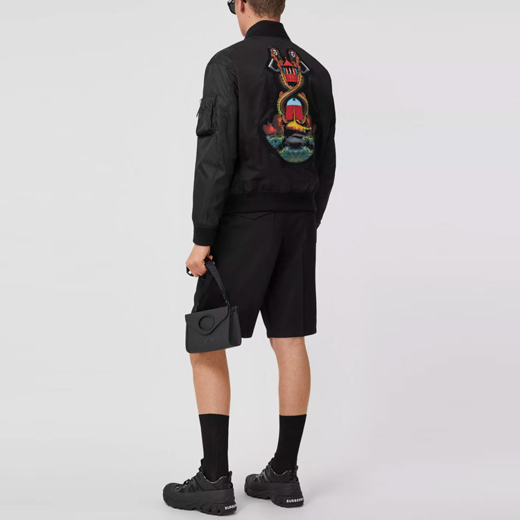 Burberry Black Mermaid Appliqué Nylon Bomber Jacket. 80406691 圖 4