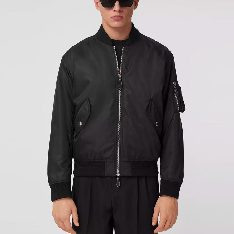 Burberry Black Mermaid Appliqué Nylon Bomber Jacket. 80406691 圖 5