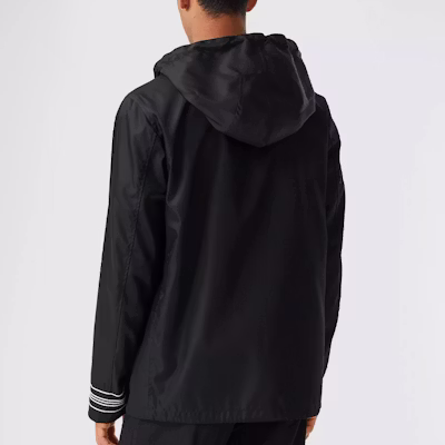 버버리 블랙 리버시블 로고 프린트 후드 재킷 80296571 Details for 버버리 블랙 리버시블 로고 프린트 후드 재킷 80296571