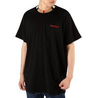 Burberry Kaos Hitam Lengan Pendek dengan Logo Bordir dan Kerah Motif Kotak 8007695-A1189 2