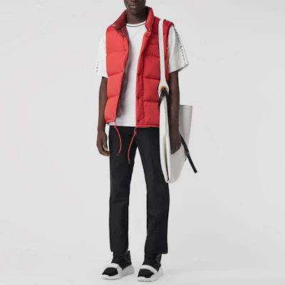 Burberry Hitam Celana Panjang Kasual Simple 80030981 Purchase Burberry Hitam Celana Panjang Kasual Simple 80030981