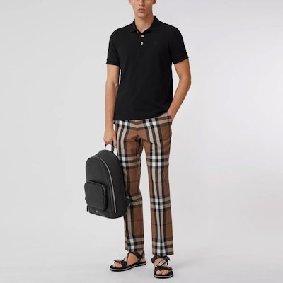 Polo de Manga Corta Negro Sólido con Botones para Hombre de Burberry. 80374351 Lookbook Polo de Manga Corta Negro Sólido con Botones para Hombre de Burberry. 80374351