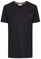 Order Camiseta Negra Burberry de Cuello V con Estampado de Caballo. 80038321