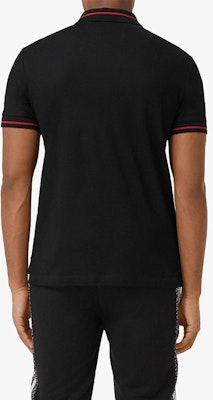 Burberry Kemeja Polo Lelaki Hitam Berjalur dengan Logo Patch. 80259721 Shop Burberry Kemeja Polo Lelaki Hitam Berjalur dengan Logo Patch. 80259721