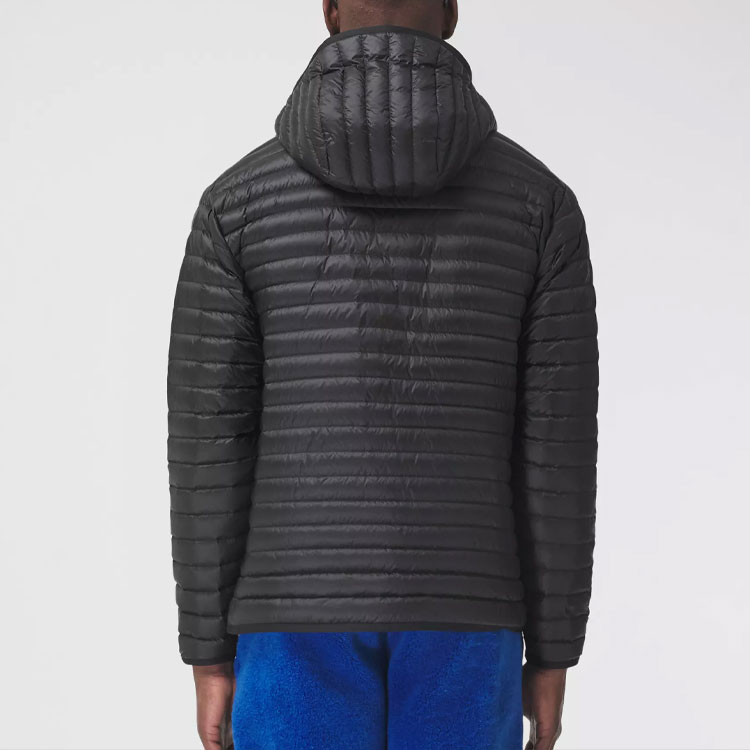 Burberry Black Winter Hooded Down Jacket Warm and Slim Fit. 80411941 圖 5