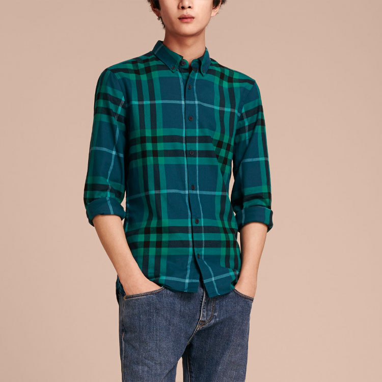 Shop Burberry 藍色拼接格紋休閒長袖襯衫 40238661