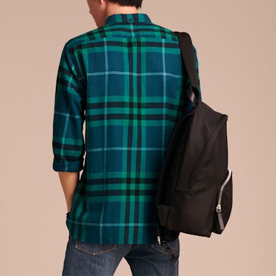 Burberry 藍色拼接格紋休閒長袖襯衫 40238661 Purchase Burberry 藍色拼接格紋休閒長袖襯衫 40238661