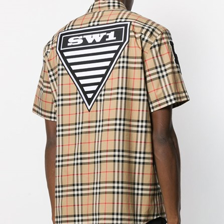 Lookbook バーバリー ブラウン チェック ロゴ ショートスリーブ シャツ 80245311