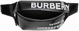 Lookbook Burberry Tas Pinggang Horseferry Cetak Sedang Hitam