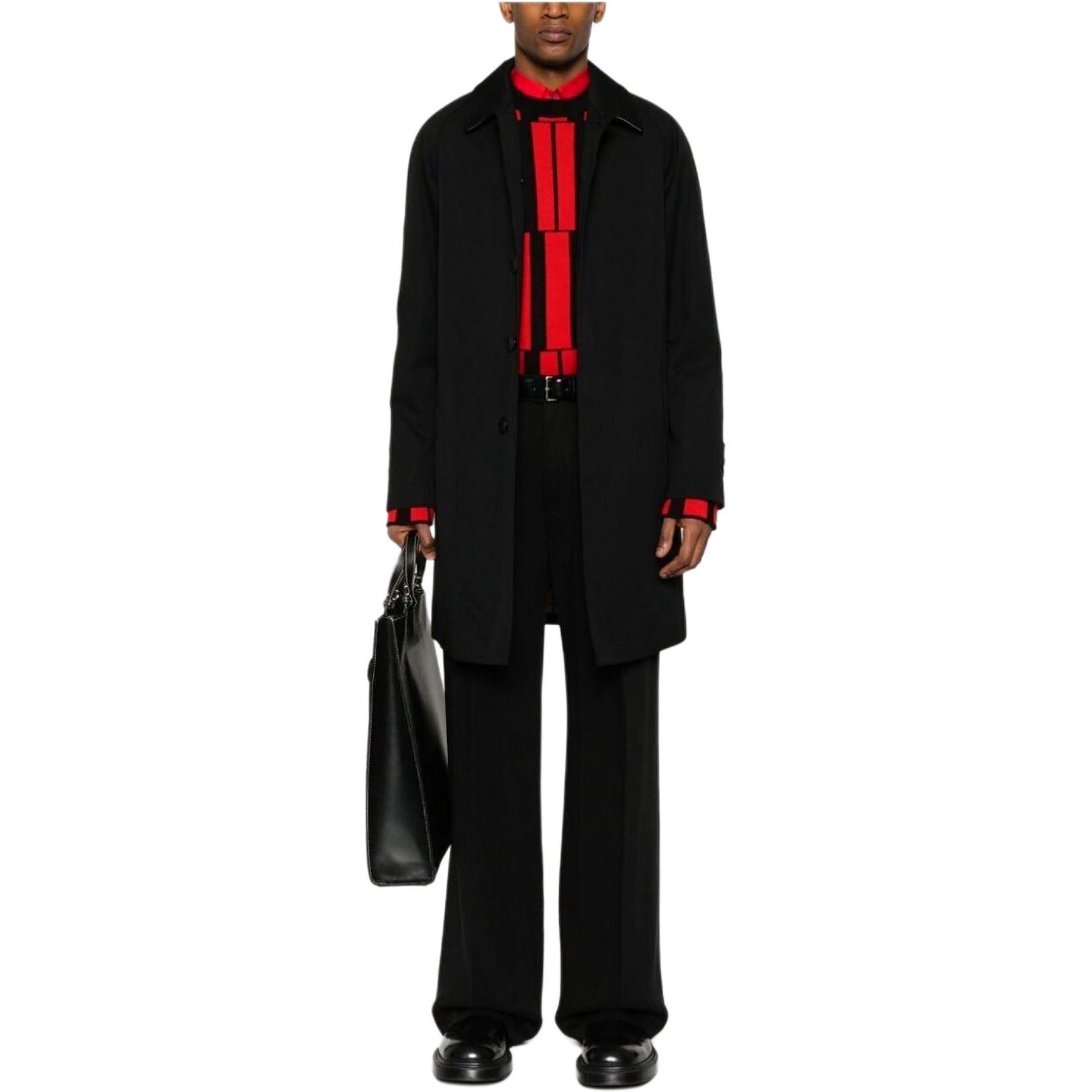 Lookbook Burberry Camden Fit Jaket Parit Hitam Panjang Sederhana. 80793941