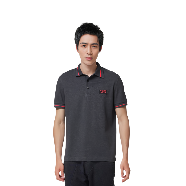 Shop Burberry Baju Polo Kelabu Arang Patch Logo dengan Trim Berjalur. 80336861