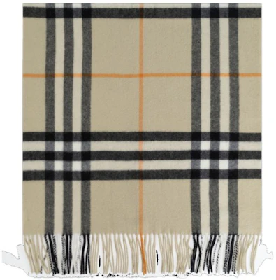 Burberry 經典格紋羊絨圍巾 米色 男款 80910161 Order Burberry 經典格紋羊絨圍巾 米色 男款 80910161