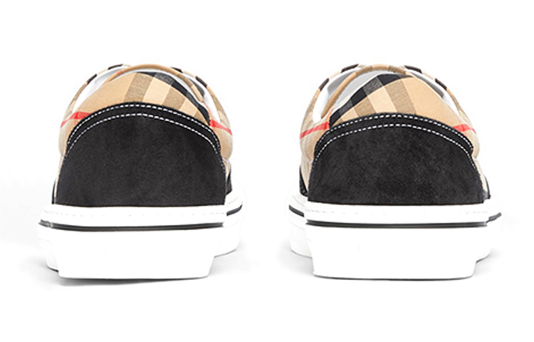 Purchase Burberry Sepatu Sneaker Kotak Kapas dan Suede 'Khaki' 8016301