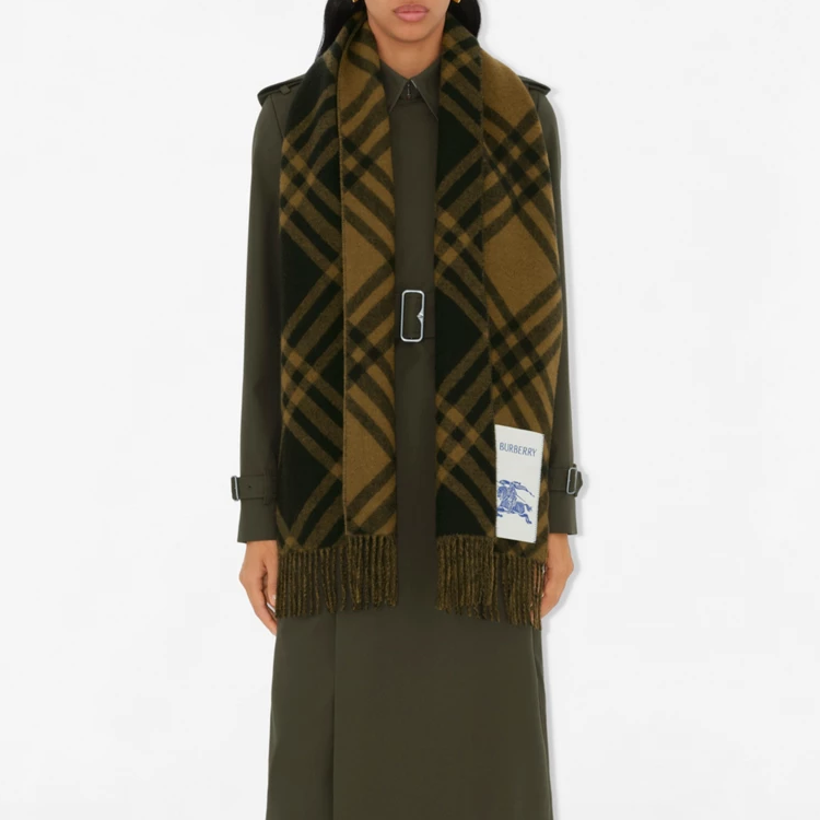 Burberry Check Design Cashmere Scarf Brown Unisex. 80997091 圖 4