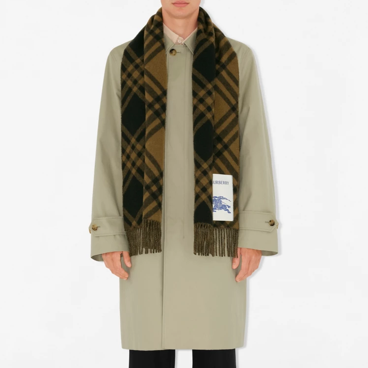 Burberry Check Design Cashmere Scarf Brown Unisex. 80997091 圖 5