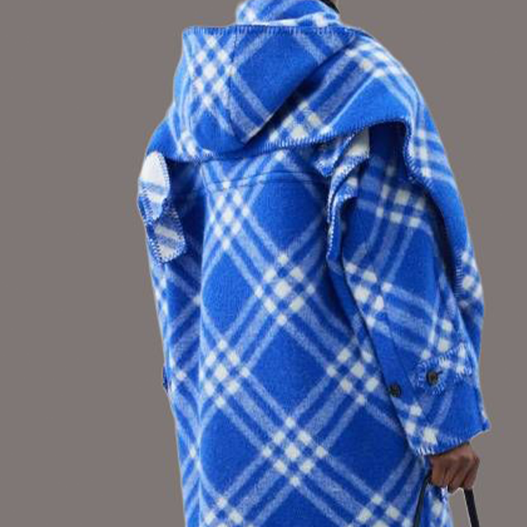 Burberry Check Design Wool Knit Scarf Unisex Couple Style Blue. ZRFk2e1RQgABm4o 圖 3