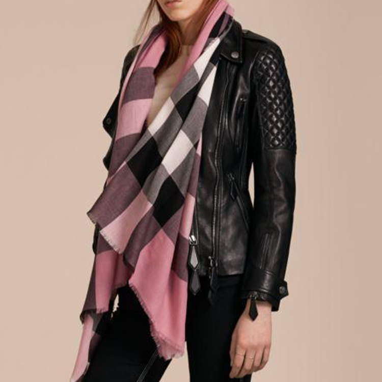 Burberry Check Modal Scarf Rose Pink Unisex Couple Design. 39692341 圖 7
