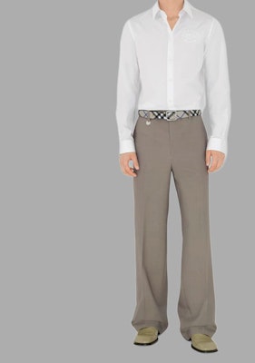 Sabuk Kulit Burberry Pola Kotak Pria Hijau Lumut/Abu-Abu/Merah Perak Lebar 3.5CM 80920451 Lookbook Sabuk Kulit Burberry Pola Kotak Pria Hijau Lumut/Abu-Abu/Merah Perak Lebar 3.5CM 80920451