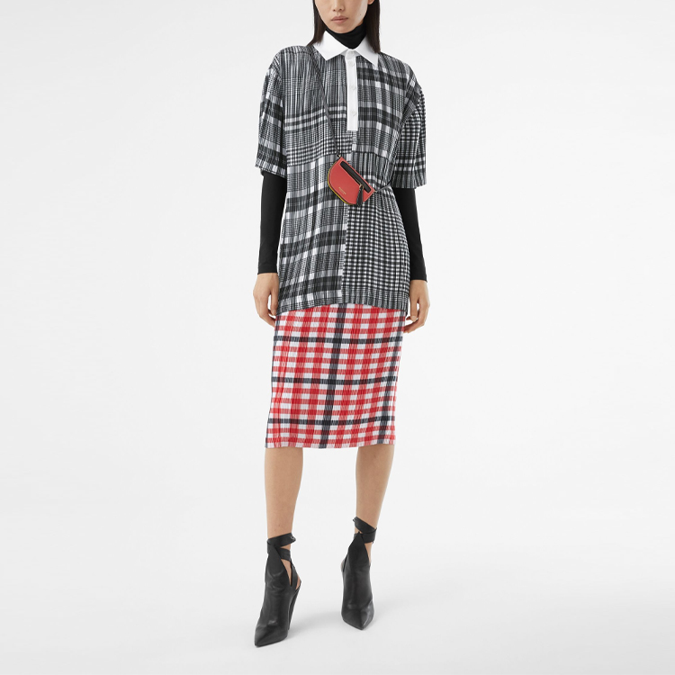 Burberry Check Print Short Sleeve Polo Shirt Black Unisex SS21 80420801 圖 4