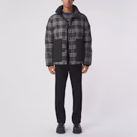 Lookbook Burberry Jaket Puff Corak Kot Musim Sejuk Abu-abu Arang Fesyen Slim Fit. 80454991