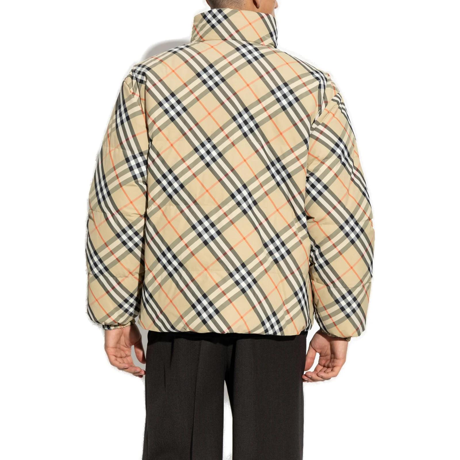 Burberry Check Reversible Zip-Up Jacket Beige  Outerwear. 80960951 圖 6