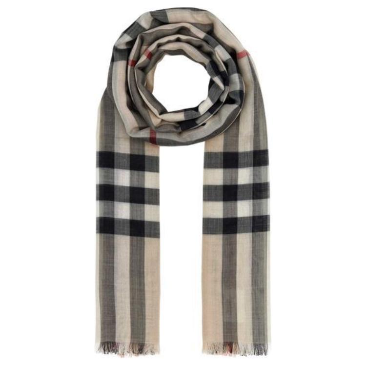 Burberry Check Wool Blend Scarf Beige Unisex Couple Style 8078782A5129 圖 4