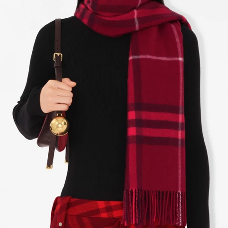 Burberry Checkered Design Wool Scarf Unisex Couple Style Red 80747941 圖 5