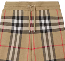 Sizing Burberry Celana Pendek Pria Silk-Blend Motif Kotak - Archive Beige. 80435721