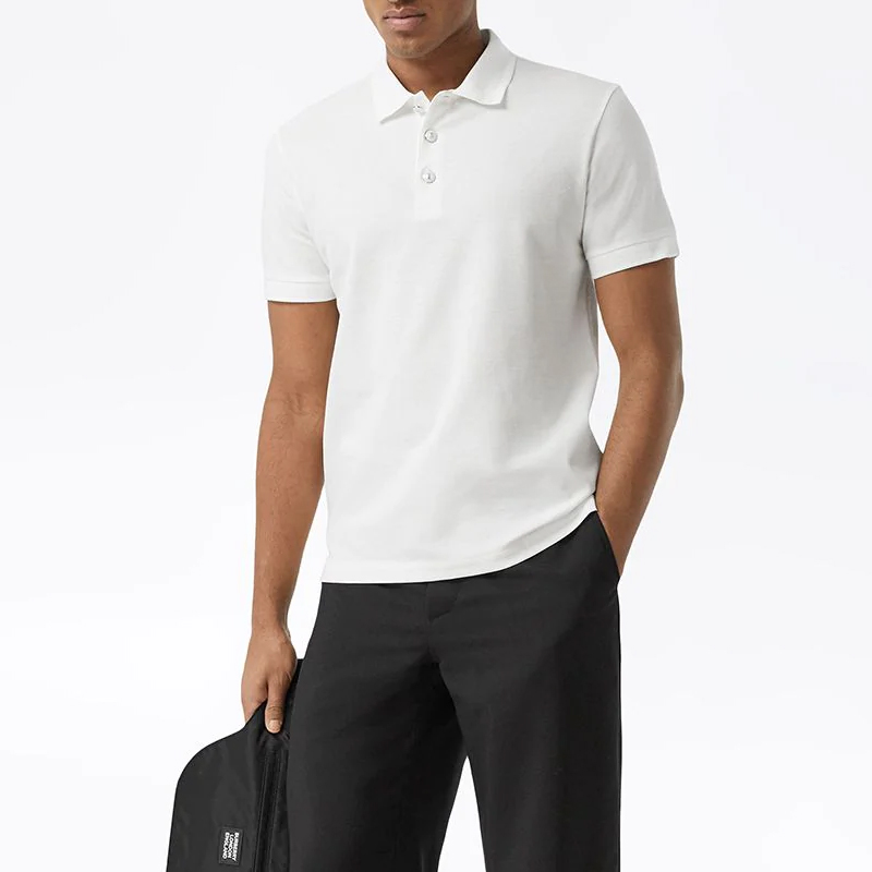 Burberry Classic Button-Up Polo Shirt in White. 80288721 圖 3