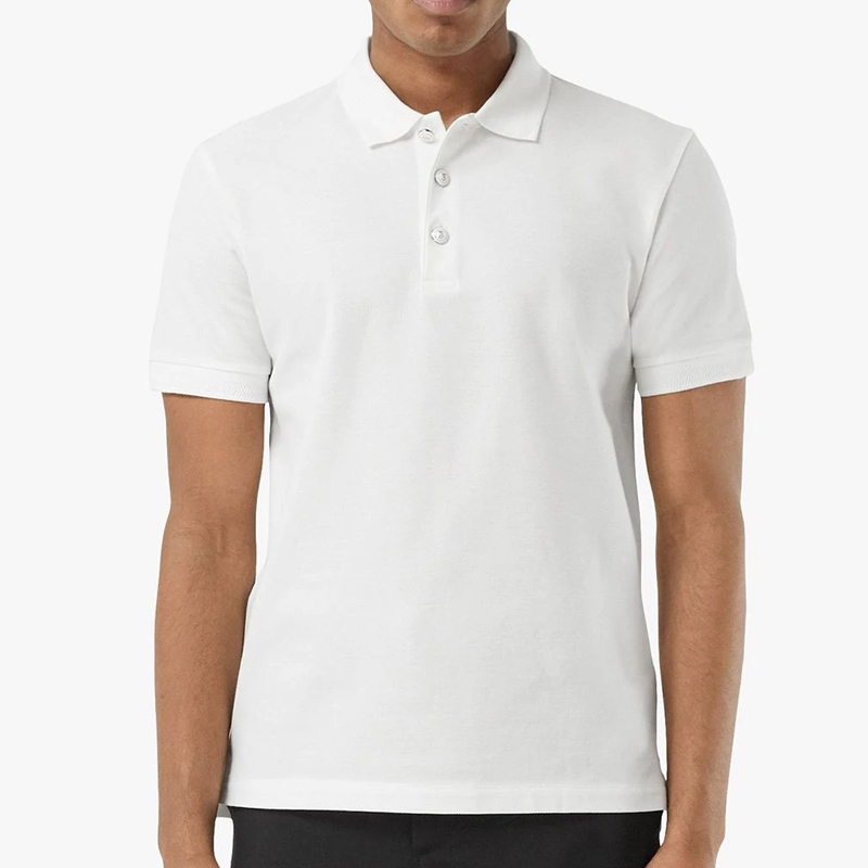Burberry Classic Button-Up Polo Shirt in White. 80288721 圖 5