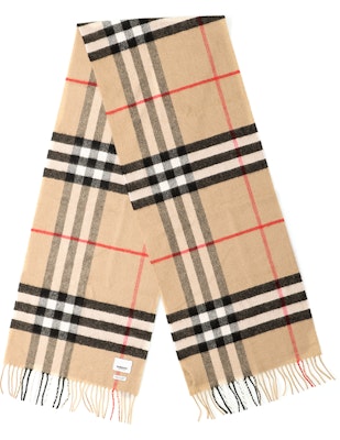 Burberry Classic Check Cashmere Scarf with Tassels Unisex Couple Style 8018173-A7026 Lookbook Burberry Classic Check Cashmere Scarf with Tassels Unisex Couple Style 8018173-A7026