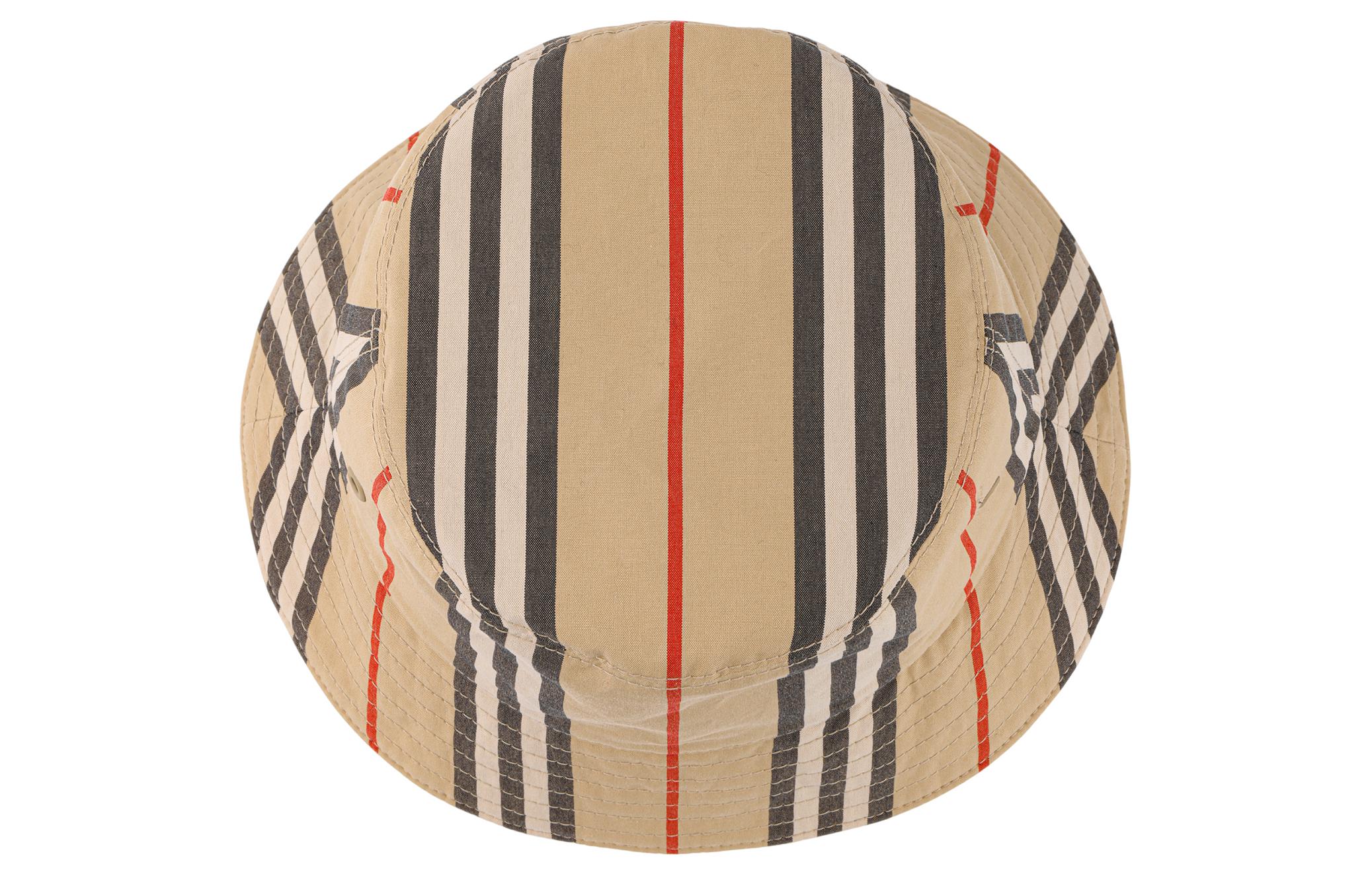 Purchase 博柏利经典格纹棉质渔夫帽男女通用潮流款. 80566381