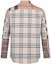 Lookbook 버버리 클래식 체크 남성용 루즈핏 코튼 셔츠 라이트 아몬드 색상 80386381