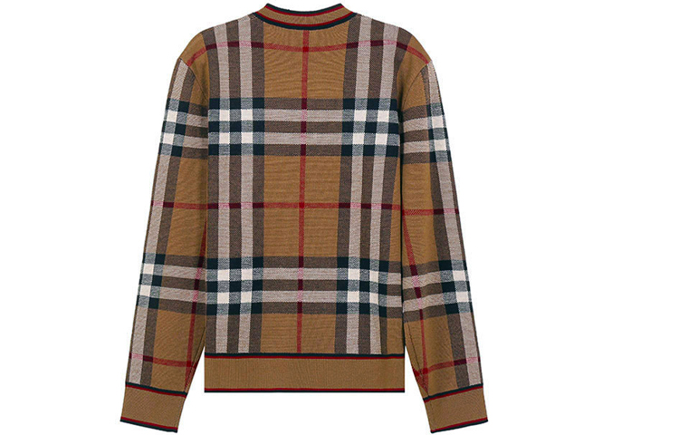 Lookbook 버버리 클래식 체크 메리노 울 스웨터 버치 브라운 80366031