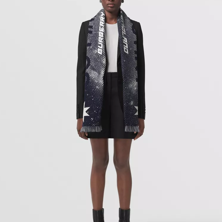 Burberry Destiny Monogram Jacquard Wool Scarf Unisex Couple Style Navy Blue. 80496621 圖 6